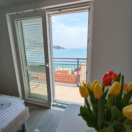 Apartmani Kristijan Igrane Esterno foto