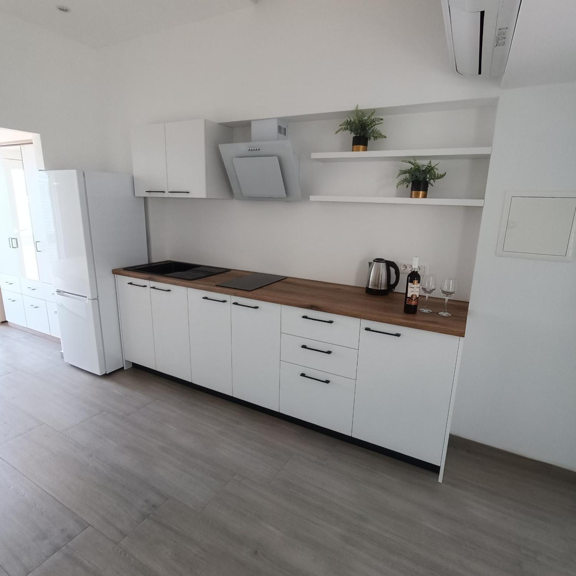 Apartmani Kristijan Igrane Esterno foto